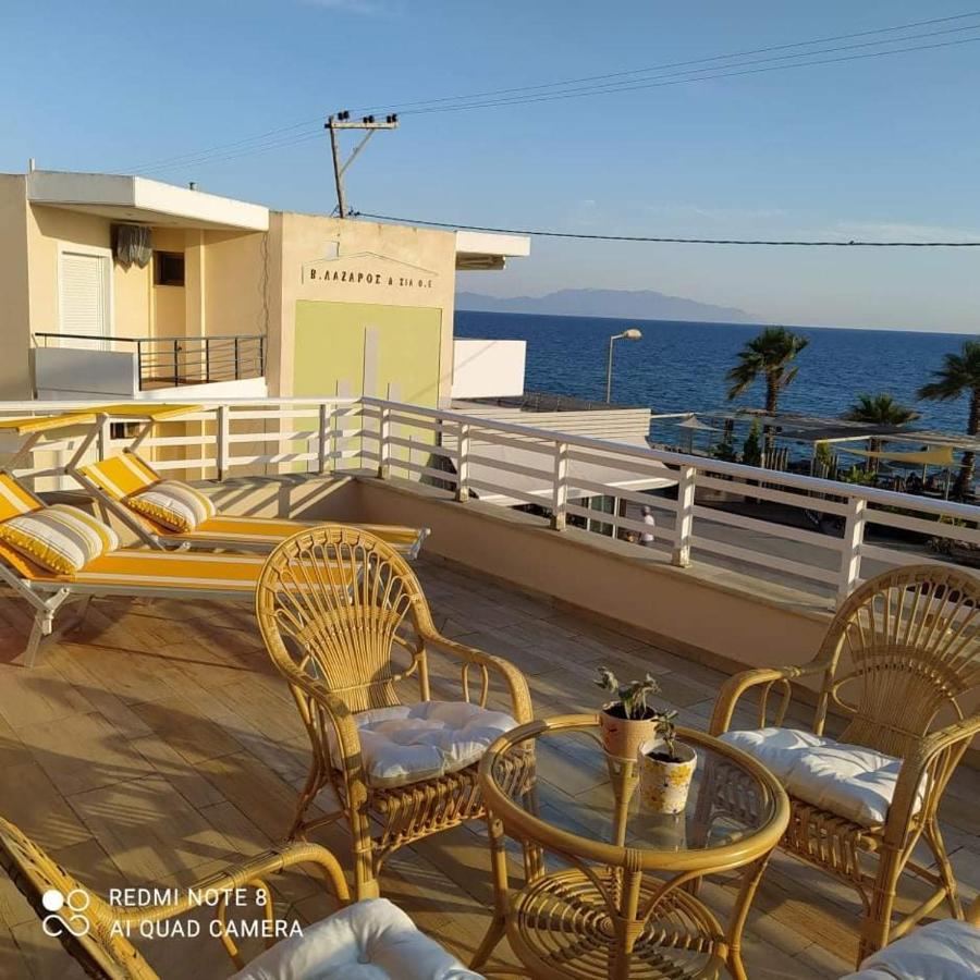 Suite In Front Of The Sea Nea Thesi Extérieur photo